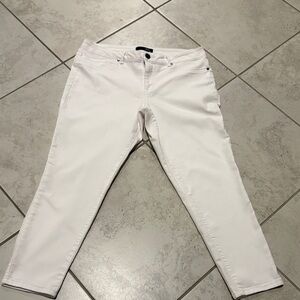 1822 Denim Women's Ankle White Jeans
